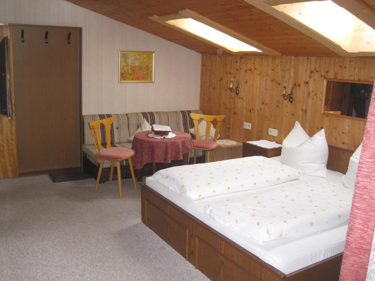 Gaestehaus Lackner Oberau Bagian luar foto