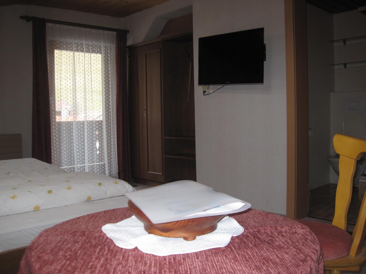 Gaestehaus Lackner Oberau Bagian luar foto
